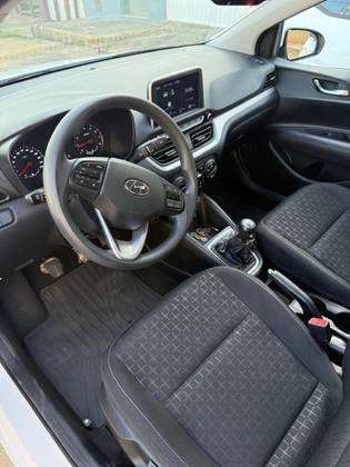 HYUNDAI HB20 1.0 12V FLEX COMFORT MANUAL HYUNDAI HB20 1.0 12V FLEX COMFORT MANUAL
